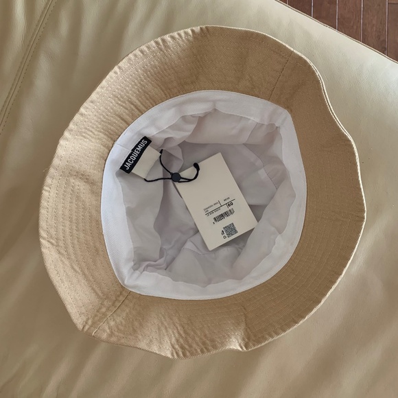 JACQUEMUS Beige Le Papier 'Le Bob Gadjo' Hat - Picture 8 of 11